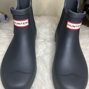 Hunter rain boots short size 7 black